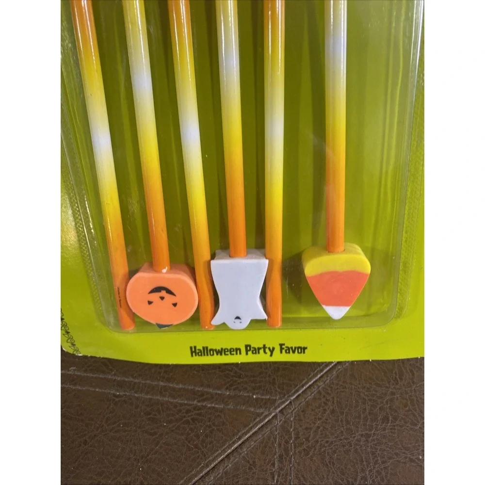 Party Favor Target Halloween 12 Pencils Erasers Pumpkin Ghost Candycorn Vtg 2004